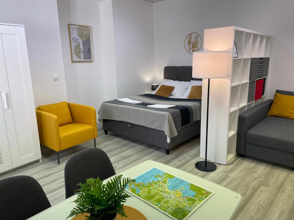 Apartment Studio Beauty In Centar Pula Exterior photo