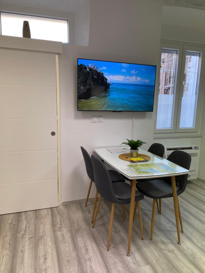 Apartment Studio Beauty In Centar Pula Exterior photo
